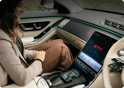 Ottocast™ Play2Video Pro CarPlay Adapter