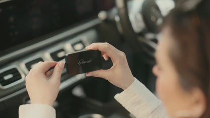 Ottocast™ Play2Video Pro CarPlay Adapter